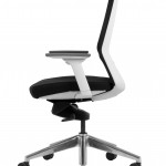 J1 Task Chair